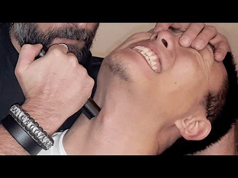 Tutorial: How To Use Your Tactical Flashlight For Self-Defense