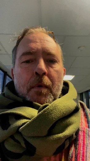 I’m now entering my 4th week in Airedale Hospital. #amazingfinds #amazingnhs #amazingfriends #cancer #cancersurvivor #cancerawareness #cancerwarrior | Amazing Finds