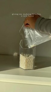 Transparent Makeup Brushes Organizer with Pearls Price 2000 | 999Only | Facebook