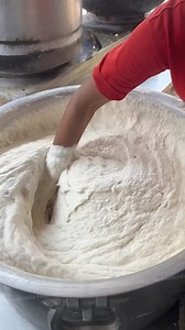 5.6K views · 18 reactions | Yeh South Indian Banane ka Tarika Dekh kar Mai HAIRAN hu | Food Walk India | Facebook