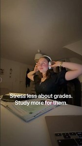 Only way to stop stressing about grades is to study!📚#study #fyp #studymotivation #student #school