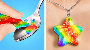 1.6K views · 30 reactions | Hecho a mano diy resina epoxi joyería y artesanías ideas ⭐ | Ideas en 5 Minutos ME GUSTA | Facebook