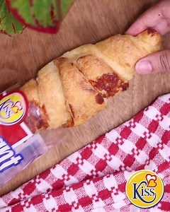 Pepper Jelly & Cheese? Oh yes please! | Kiss Baking Company