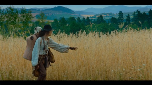 Perinbabka pred pár dňami zasnežila Slovensko 🌨 a už 7. decembra zavíta aj do kín. 🍿 Pozrite si nový trailer a navnaďte sa na jeden z najočakávanejších slovenských filmov súčasnosti. 👇 #perinbabaadvasvety #trailer #podtedokina #coskorovkinach #bontonfilmvasbavi | Bontonfilm SK