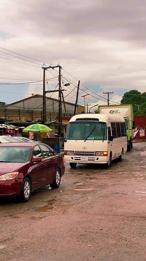 How we show up daily tackling poverty, hunger and malnutrition in vulnerable communities. 💪💪💪Now more than ever eradicating poverty in all its forms and dimensions is the greatest global challenge and an indispensable requirement for sustainable development. It takes individual and collective efforts to successfully bridge the hunger gap in the world today.Today, we challenge you to show a little kindness to at least 1 individual in your community. Make a person smile today! Feed a mouth! Sav