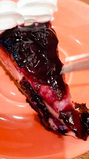 Instagrammable cafe in Mactan! 🙀🤙 Lala Land Cafe 📍 LG Garden Walk Mactan #thetastewanderer #cafe #cebueats #lalaland | The Taste Wanderer