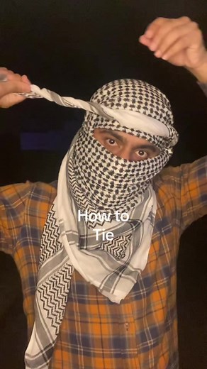How to Tie a Scarf: Step-by-Step Tutorial
