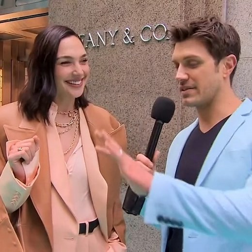 901K views · 7.7K reactions | ❤️ #galgadot #fyp #foryou #foryoupage #parati #Edit #trending #beautiful #wonderwoman #cute #smile #pretty #happy #funny #laugh #joke #interview #ring #tiffanyandco #married #marriage #model #actress #fashion #style #crush #xyzbca #fypシ #viral | TV Show Lovers | Facebook