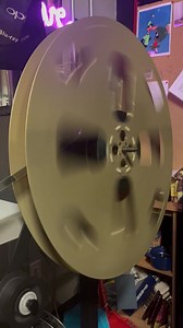 Film Streams on Reels
