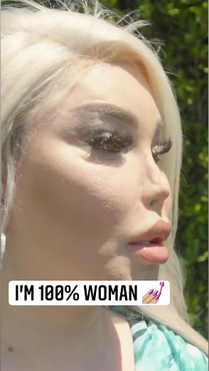 177K views · 571 reactions | Jessica Alves: I’m finally 100% woman ✨ #Truly #hookedonthelook #jessicaalves #transition #reels #beauty | Hooked On The Look | Facebook