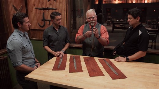 Four brave smiths are thrown for a loop when they must forge together rusty chain mail and high quality steel to produce Knights Templar Crusader Daggers in Round 1. | Forged In Fire