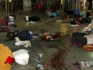 Forces Assault Besieged Jewish Center in Mumbai