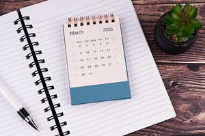 58K views · 454 reactions | Zile libere 2026. Când se pot face minivacanţe şi care sunt cele mai bune perioade pentru concedii | Observator | Facebook