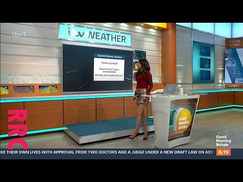 Laura Tobin @short skirt rucks up a bit, lovely thighs