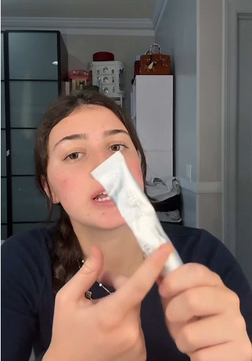 The Arencia eraser shot is available on Amazon and YesStyle!! @Arencia #arencia #acne #closedcomodomes #pimple #sponsored