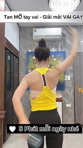 182K views · 2K reactions | Ôi tập xong là vai mềm, gáy cổ sảng khoái quá nè bạn ơi. Yoga đơn giản nhưng tác dụng kì diệu vậy đó #yoga #nguyenhieuyoga | Nguyễn Hiếu Yoga | Facebook