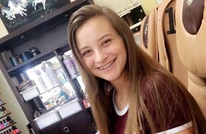 After girl's peanut allergy death, mom warns about food packaging