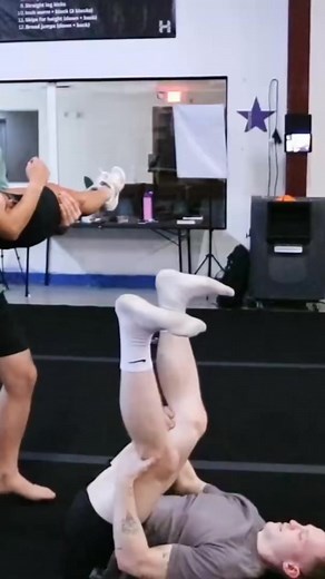 this picture is weird #cheerleading #stunt #cheer #cheerleader | Pixel Explorers