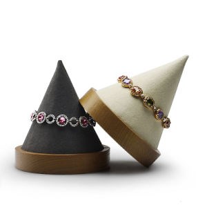 [Hot Item] Matt Finished Wooden Cone Bangle Bracelet Jewelry Display Stand Ndis-166