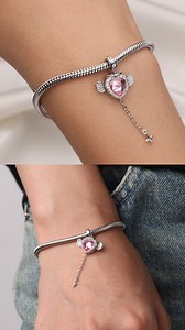Delicatel Angel Wing Charm Shop here: https://gnoce.io/477i18W #gnoce #charm #angeldesign | Gnoce