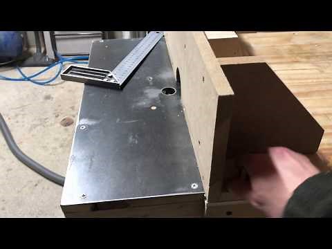 Make a router guide under the table