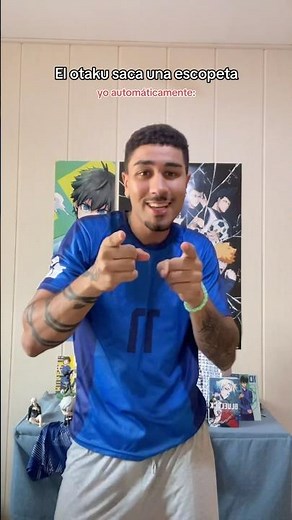 💀EL OTAKU CUANDO SACA UNA ESCOPETA (SOY DE TU BANDO BRO!)💙 #anime #otakus #humor