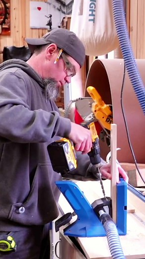 13K views · 101 reactions | Fall planter boxes. Cheap to make. Easy to build. #fall #planterbox #diy #sidehustle #makemoney #cheap #make #build #maker #tipsandtricks #teach #learn #plans #beginner #woodworking #wood #tools #mums #frontporch #farmhouse #decor #buildplans #letsgo | Matthew Peech Woodworking And DIY | Facebook