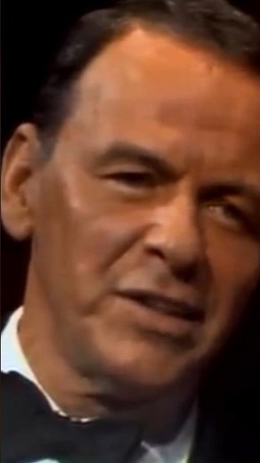 Frank Sinatra's delightful performance of "The Girl From Ipanema" alongside Antônio Carlos Jobim 🎩