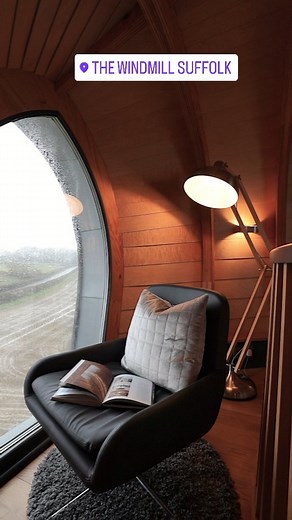 Textures at @thewindmillsuffolk by @jessicaplattphotos 💜 #holidaysforgrownups #thewindmillsuffolk #travelgram #travel #holiday #windmill #suffolk #texture #touchyfeely | The Windmill Suffolk