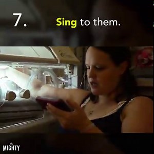 Here are some great ways to bond with your baby in the NICU. #NICUawarenessmonth | Parenting Kids With Disabilities