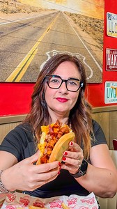 21 reactions · 27 shares | Il Bacon Onion non cerca applausi, punta dritto allo stomaco (e al cuore). E ogni volta vince facile. via casamassima angolo via venisti, capurso 70010 bari ➡️ info e prenotazioni: https://pnssm.pro/wh6xk6b  3498522557  @devastante.lab #ilriccio #bacononion #burgerconpersonalità #barifoodporn | IL Riccio American Diner | Facebook