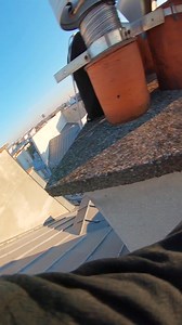 Hors piste 🐈‍⬛ #parkour #Paris #rooftops | Simon Nogueira