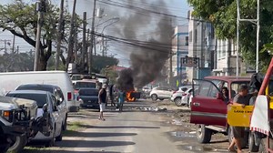 119K views · 366 reactions | A fire is set by protesters on Thomas Street in Georgetown as tensions rise in anticipation of the release of Adrianna Younge's forensic autopsy. It is unclear when and through what medium the results will be released to the nation. | BIG SMITH News WATCH | Facebook