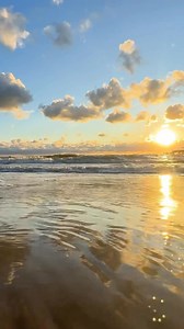 3.6K views · 181 reactions | Lasst euch verzaubern, vom Spiel der Wellen am Strand von Usedom. #Usedom #balticsea #holiday #summerholidays #usa #septemberchallenge #endofsummer #summermemories #islandgetaway #outdooradventure #naturlovers #livestyle #summerend #summer2025 | Unser Usedom | Facebook
