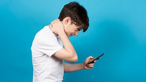 Text Neck Syndrome: The Modern Era Pain Caused By Poor Body Posture