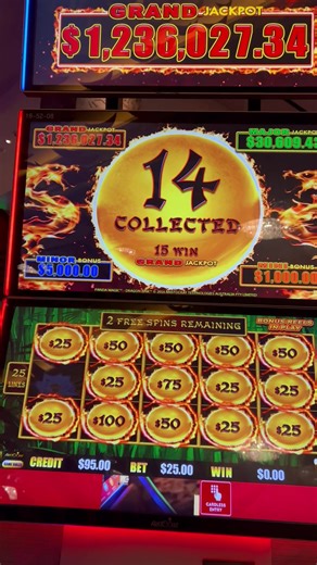 GAMBLE WITH PEACH 🍑 BONUS ROUND DRAGON 🐉 LINK AT $25 A SPIN 😬😬😬 | Peach McIntyre