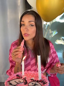 Maria Becerra en el festejo de su cumpleaños 💋