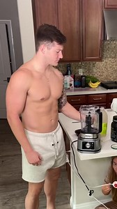 1M views · 5.9K reactions | He was so confused  #food #eat #blender #smoothie #cooking #couple #relationship #prank #pranks | The Amy Boiss Show | Facebook