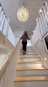 AUSTRALIA’S $1 million house lets take a tour, jacuzzi, home tour, house tour, Melbourne’s double story house, Australia’s luxury home tour, backyard, alfresco, living room, formal lounge, home office, master bedroom ensuite, luxury double story house, walk in pantry, kitchen ideas, chandelier, luxury living room, ensuite bedrooms. . . . . . #punjabi #reels #australia #instagram #trendingreels #viral #trending #melbourne #instagood #hometour #housetour #jacuzzi #twinshower #chandelier #alfresco 