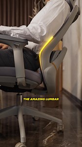 Ditch the desk chair that wrecks your spine. Frido Aeroluxe is an ergonomic office chair with a built-in massager heating function that melts stress mid-shift. 🔹 3 massage modes (regular to deep tissue) 🔹 12-stage vertical massager adjustment for full back coverage 🔹 Infrared heat to loosen up tight muscles 🔹 Rechargeable — no messy wires, no wall socket drama 🔹 Aeromesh & foam design keeps it breathable during long hours 🔹 Tilt, slide, lift — it adjusts to your posture, not the other way