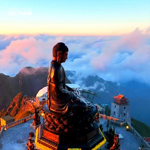 Đỉnh thiêng Fanxipan một ngày nắng thật đẹp, mọi người cùng chiêm ngưỡng nhé 😍 | Vietnam.vn