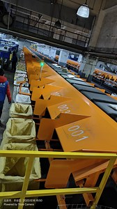 [Hot Item] Streamlined Logistics Operations Intelligent Logistics Solutions Advanced Crossbelt Sorting System