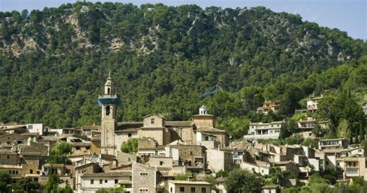 Escapadas: descubre qué ver y visitar en Cuenca, entre casas colgantes y paisajes únicos