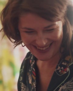 Build new bonds with the Macaw Parrots. From the LEGO Art Collection for adults. Watch Episode 2 of The Fauna Effect. | The Brick Shop LEGO Certified Store