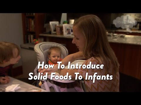 How To Introduce Solid Foods To Infants | CloudMom