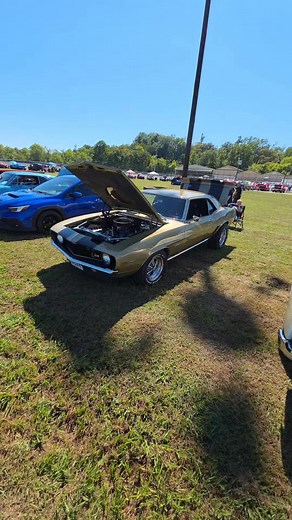 Ona Speedway Carshow Fly-in #photo #automotivephotography #automotive #classiccar #carshows #classictrucks JUNKCAR WILLY | William Erb