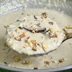 13K views · 160 reactions | Gur Ki Kheer - Kheer With Jaggery | गुड़ की खीर बनाने की परफेक्ट रेसिपी | Winter's Special Kheer | Cookwithlubna | Facebook