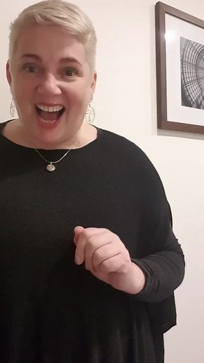 What is an AB Split Test #marketingtermsexplained #smallbusinessmarketing | Linda Reed-Enever | Facebook