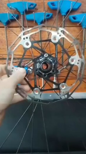 Ciclistas apaixonados e amantes da liberdade! Não há sensação no...