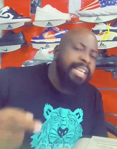 3.9K views · 83 reactions | LE TÉLÉPHONE PORTABLE, UNE AFFAIRE PERSONNELLE ET PRIVÉE MÊME ENTRE CONJOINTS ? DEUX BLOGUEURS (UN HOMME ET UNE FEMME) DONNENT LEURS AVIS : "Si ta copine te dit que son portable est privé, ne l'épouse pas. Et si c'est ta femme, commence à te poser des questions." "Affaire où dans le foyer le téléphone portable est personnel, ça cache l'infidélité." ET VOUS ? QUEL EST VOTRE AVIS ? | Abi-Daman Koné | Facebook